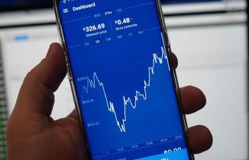 Coinbase: How To Change Currency